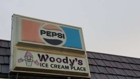 Jobs in Woody's Ice Cream Place - reviews
